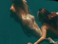 TitsCult presents: Kelly brook & jessica szohr nude & sexy - piranha - hd