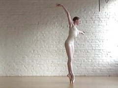TitsCult presents: Nude ballerina
