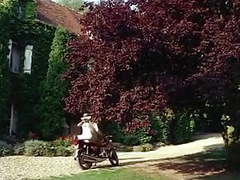 TitsCult presents: Les week ends d un couple pervers (1976)
