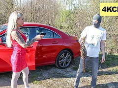 TitsCult presents: Mugger fucking with the wrong granny
