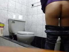 TitsCult presents: Con la vecina