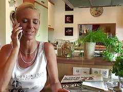 TitsCult presents: Blonde milf fickt mit dem elektriker