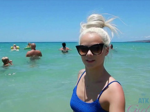 TitsCult presents: Elsa jean moans while getting pleasured by her man in the car