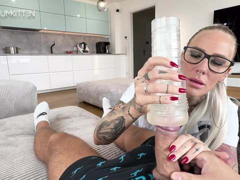 TitsCult presents: Ride therapy for pole fever - raw xxl glasses facial you won't forget